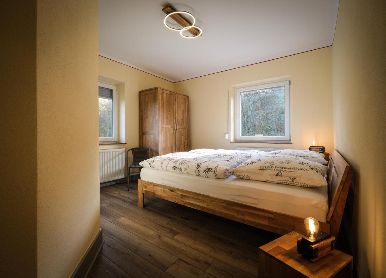 Kleines Bahnhofshotel Greifenstein Bagian luar foto